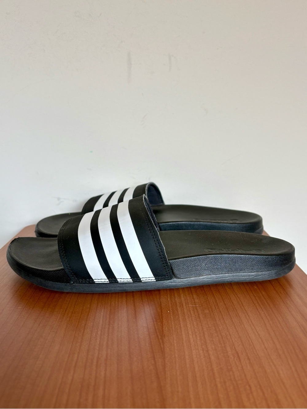 Adidas Adilette Comfort Slide Sandals Black and White US Women's shoe size 9